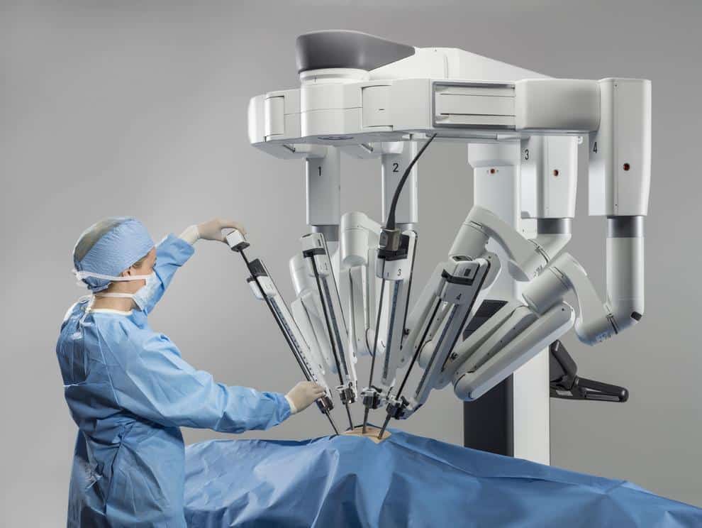Robot Da Vinci robótica quirúrgica medicina