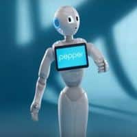 historia del robot humanoide Pepper de protocolo congresos y eventos