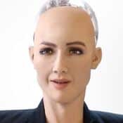 robot humanoide Sophia, la mujer robot
