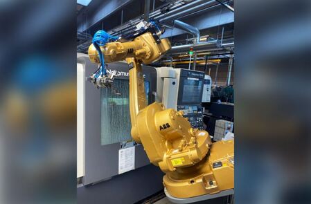 Robots industriales para carga y descarga de centros de mecanizado