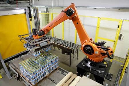 Los robots paletizadores reducen drásticamente las bajas laborales